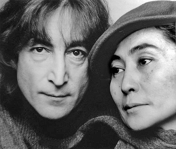 John Lennon and Yoko Ono. Photo: Jack Mitchell, CC BY SA, via Wikimedia Commons.