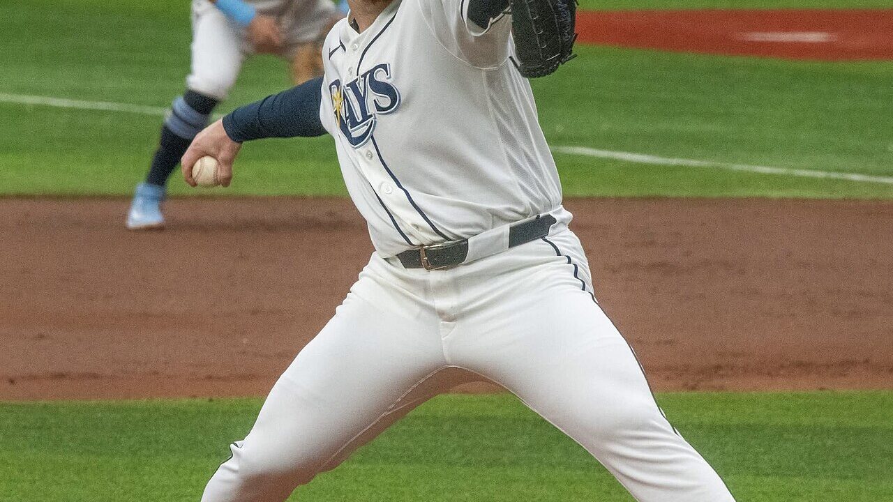 Drew Rasmussen pitching for the Tampa Bay Rays